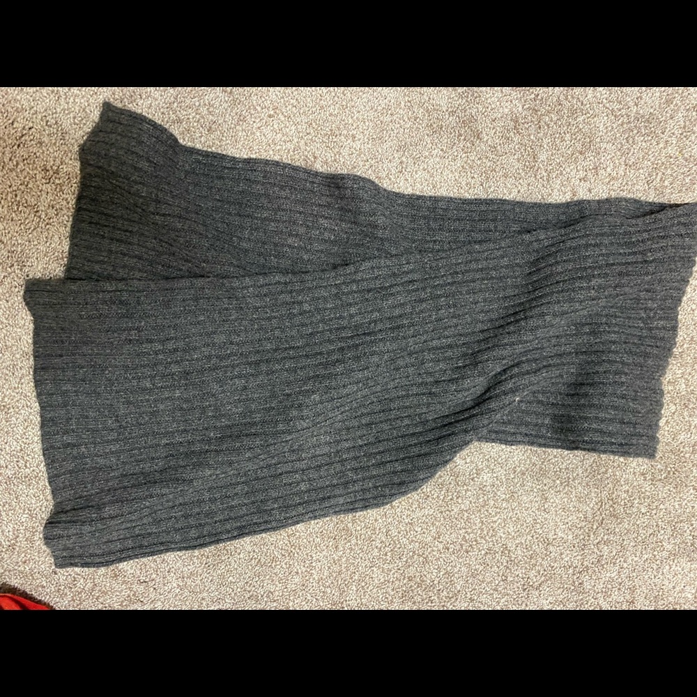 NWOTGap Lambswool Scarf
